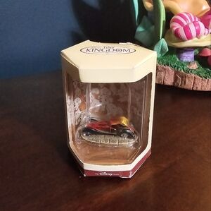 Disney Store Tiny Kingdom 101 Dalmatians Cruella's Car